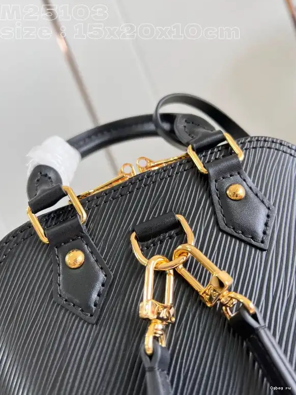 VUITTON LOUIS backpack-15*20*10cm ALMA NANO 0521